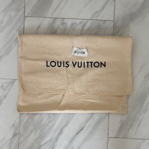 Louis Vuitton Dust Bag. New
